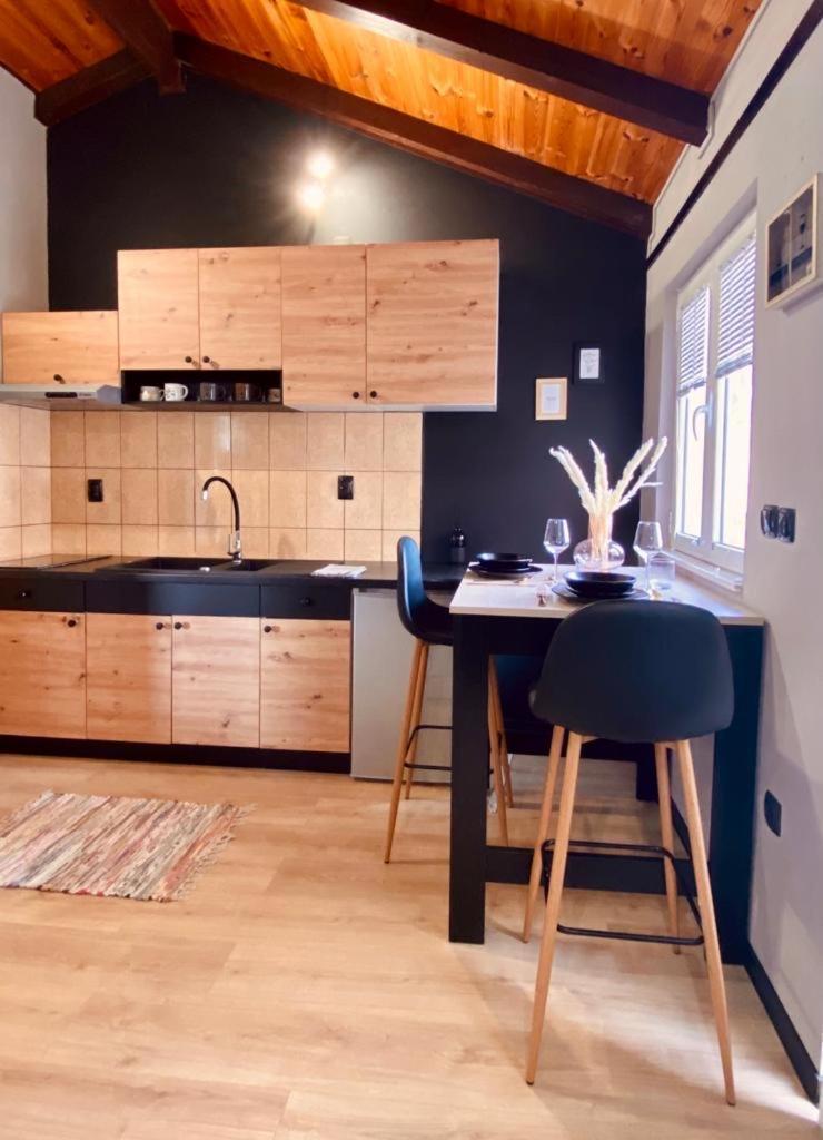 Apartman Milisa พรีมอชเตน ภายนอก รูปภาพ